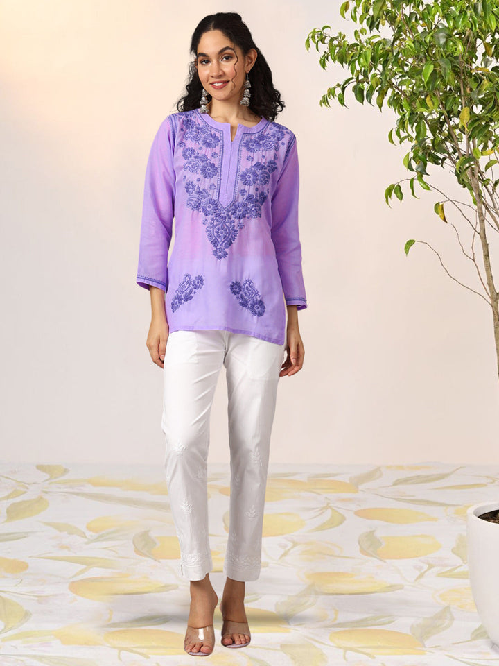 Women Hand Embroidered Chikankari Cotton Kurti PC3405