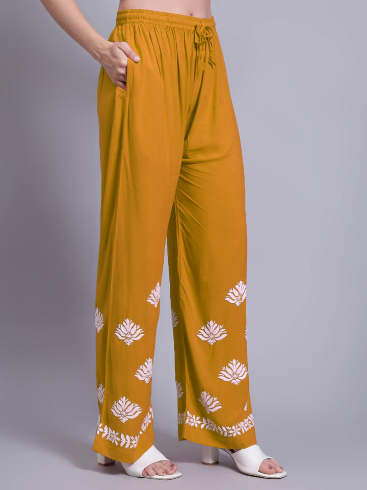 Women Hand Embroidered Chikankari Rayon kurta set PC4084KS