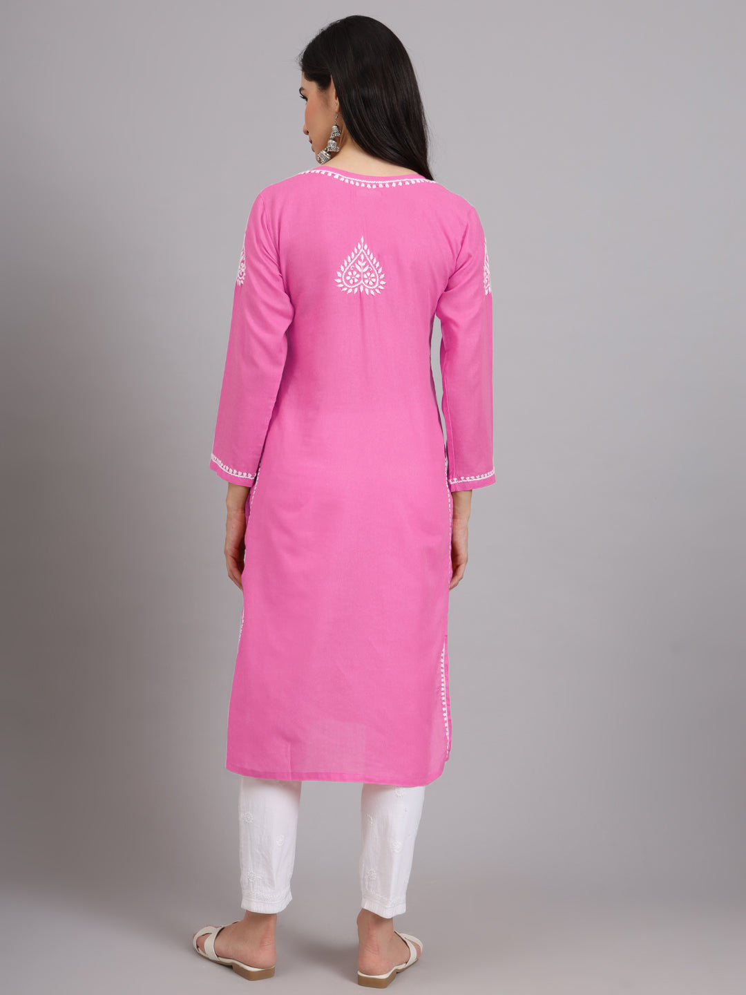 Women Hand Embroidered Lucknowi Chikankari Cotton Ethnic Motifs Kurta PC3997