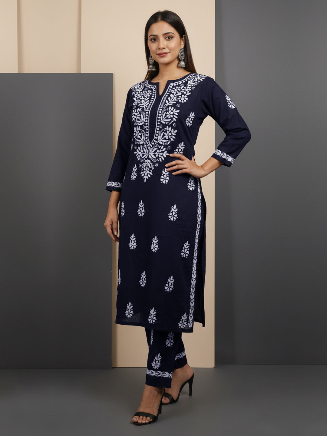 Women Hand Embroidered Chikankari Cotton kurta set PC4107KS Navy