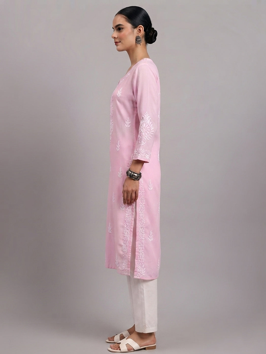 Women Hand Embroidered Chikankari Rayon Kurta PC4076 Pink