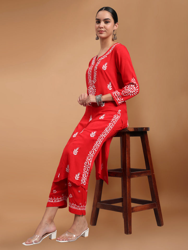 Women Hand Embroidered Chikankari Rayon kurta set PC4076KS