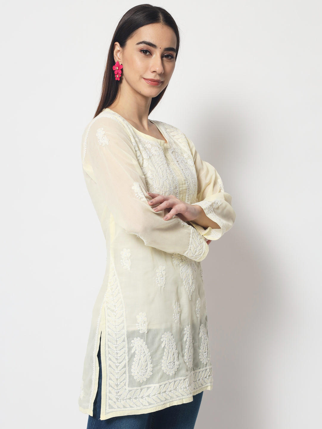 Women Hand Embroidered Chikankari Cotton Kurti PC3595