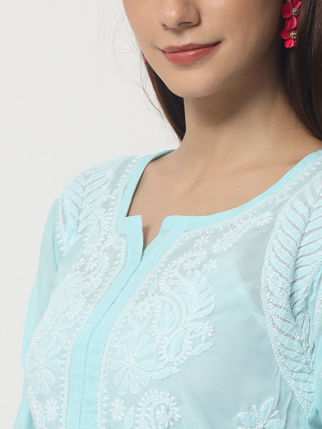 Women Hand Embroidered Chikankari Cotton Kurti PC3595