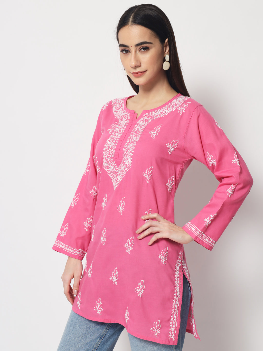 Women Hand Embroidered Chikankari Cotton Kurti PC3602