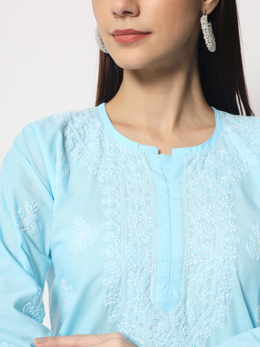 Women Hand Embroidered Chikankari Cotton Kurti PC3602