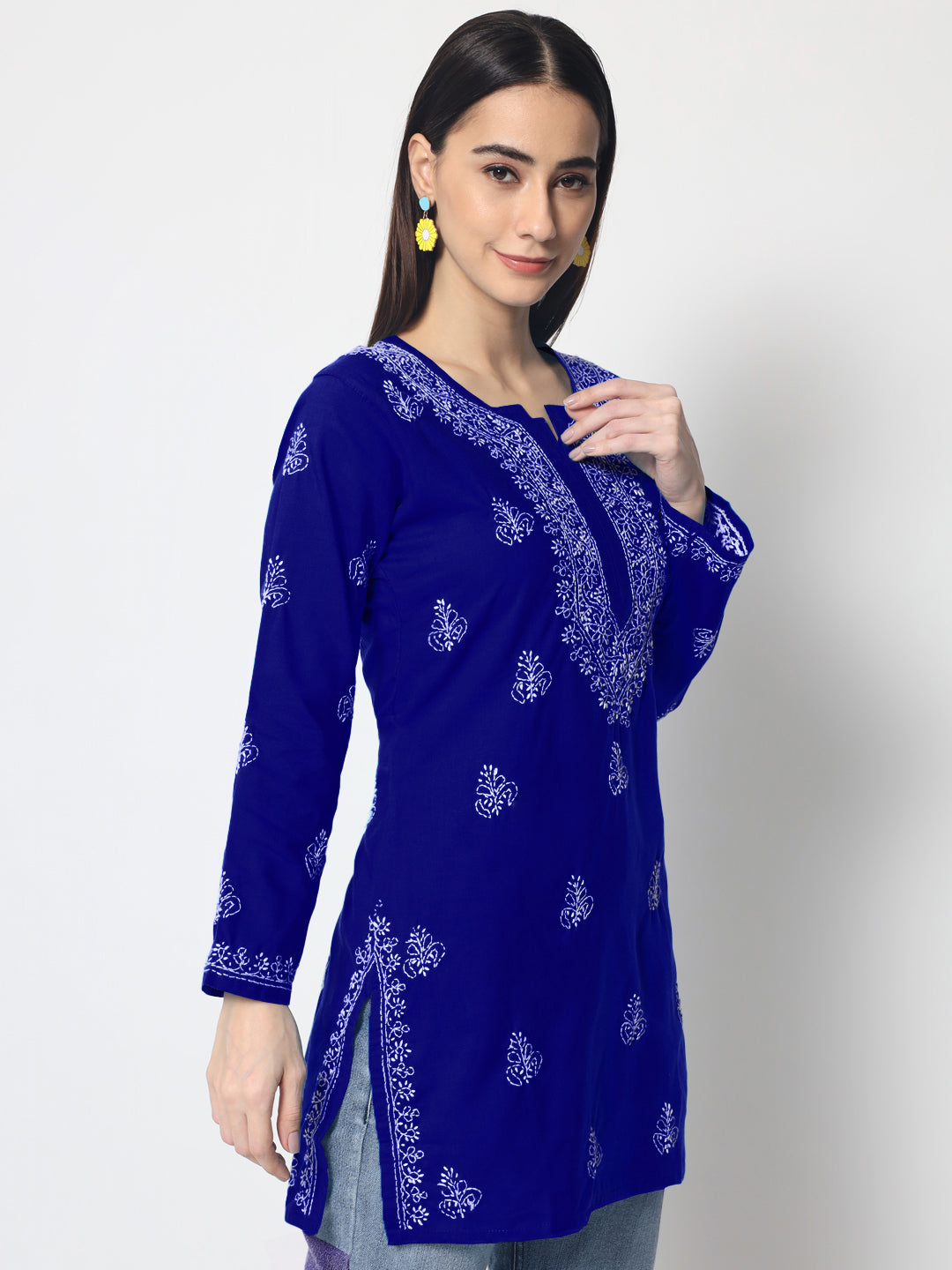 Women Hand Embroidered Chikankari Cotton Kurti PC3602