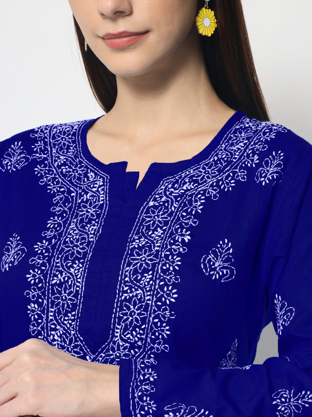 Women Hand Embroidered Chikankari Cotton Kurti PC3602