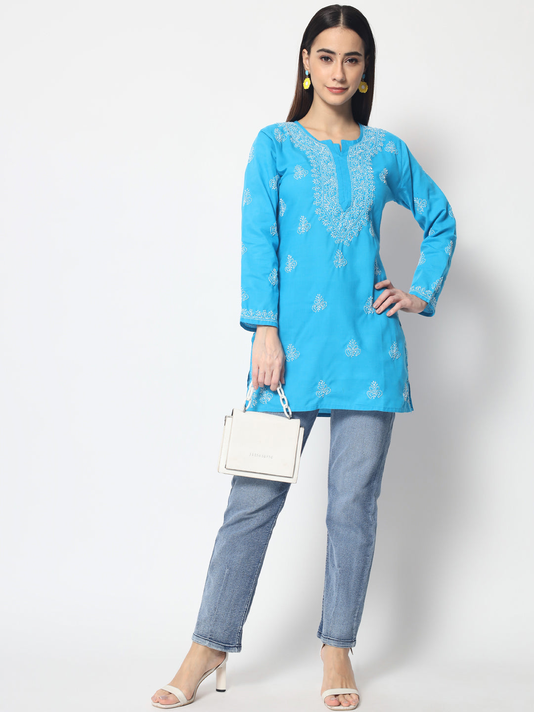 Women Hand Embroidered Chikankari Cotton Kurti PC3602