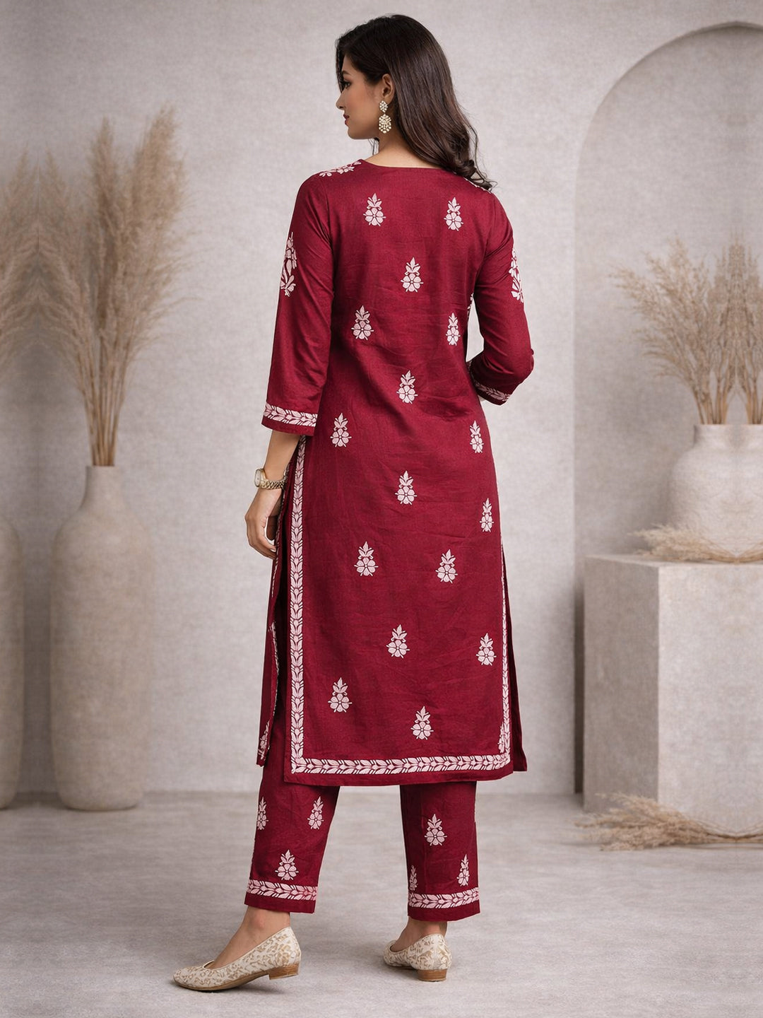Women Hand Embroidered Chikankari Cotton kurta set PC4107KS Maroon