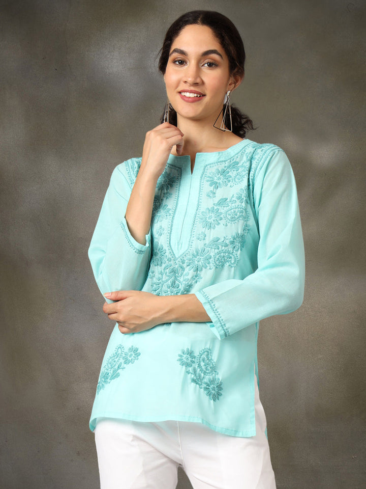 Women Hand Embroidered Chikankari Cotton Kurti PC3405