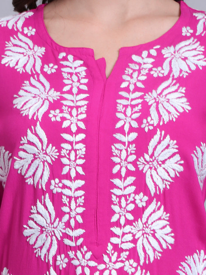 Women Hand Embroidered Chikankari Rayon kurta set PC4084KS