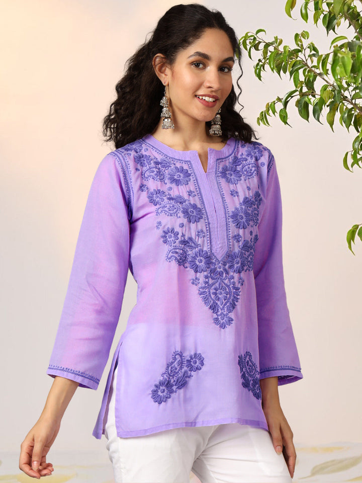 Women Hand Embroidered Chikankari Cotton Kurti PC3405