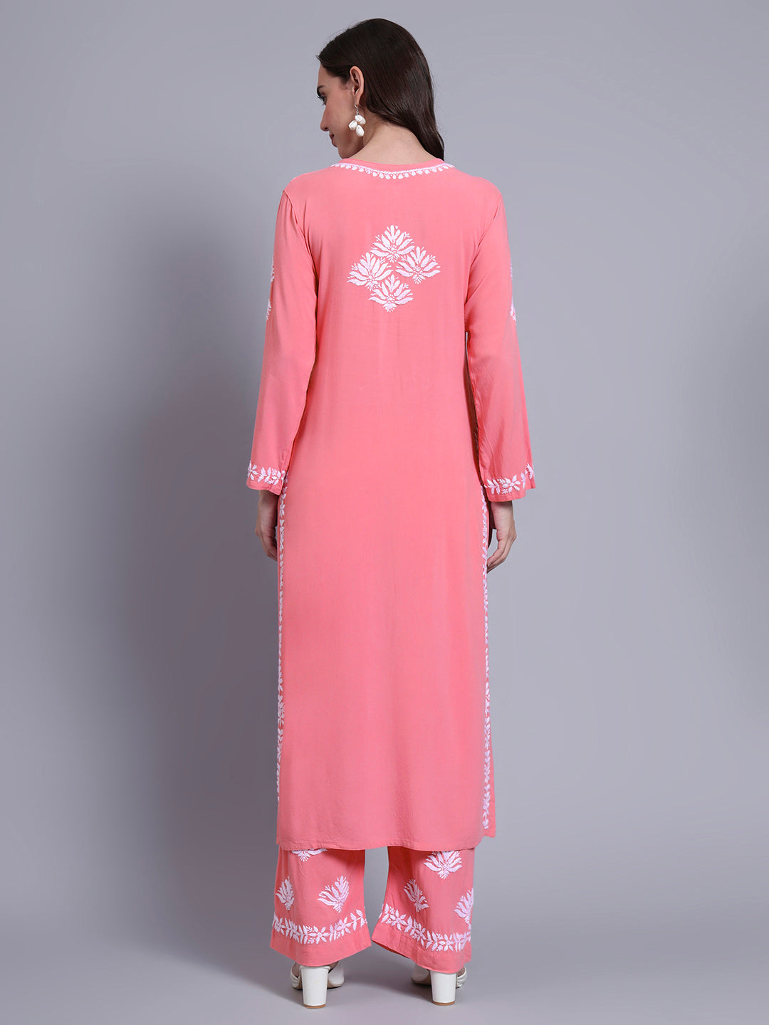 Women Hand Embroidered Chikankari Rayon kurta set PC4084KS