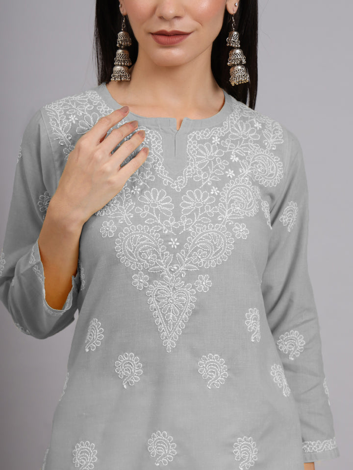 Women Hand Embroidered Lucknowi Chikankari Cotton Ethnic Motifs Kurti PC3998