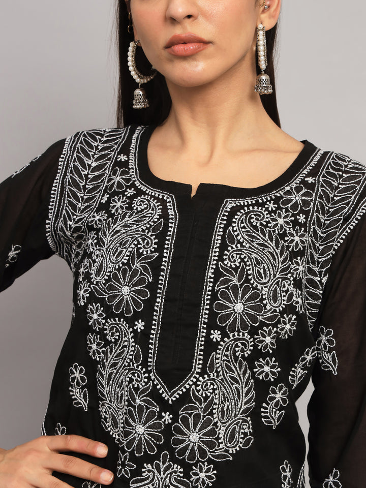 Women Hand Embroidered Chikankari Cotton Kurti PC3595