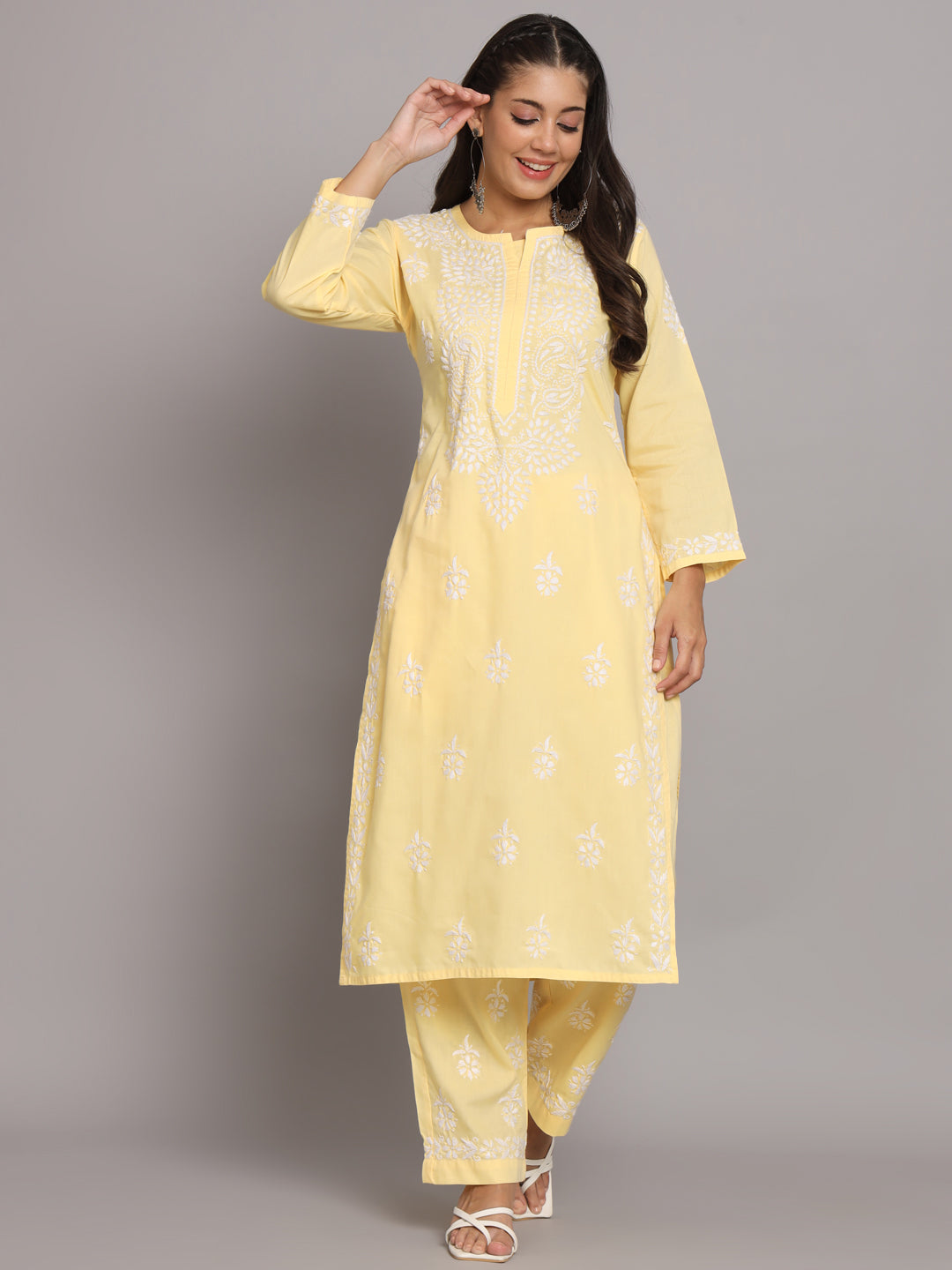 Chikankari cotton store kurtis