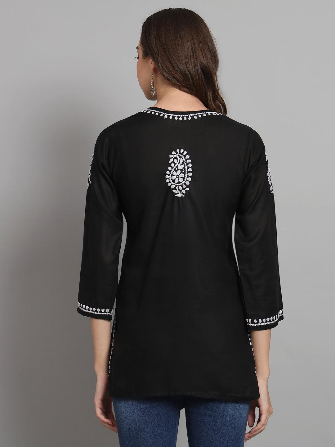 Women Hand Embroidered Chikankari Cotton Kurti PC3828