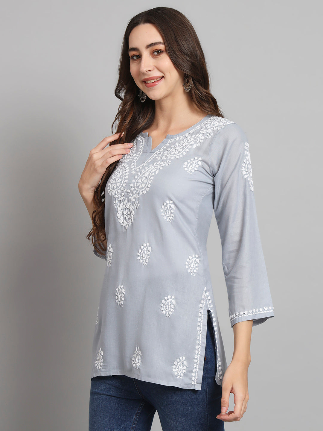 Women Hand Embroidered Chikankari Cotton Kurti PC3828