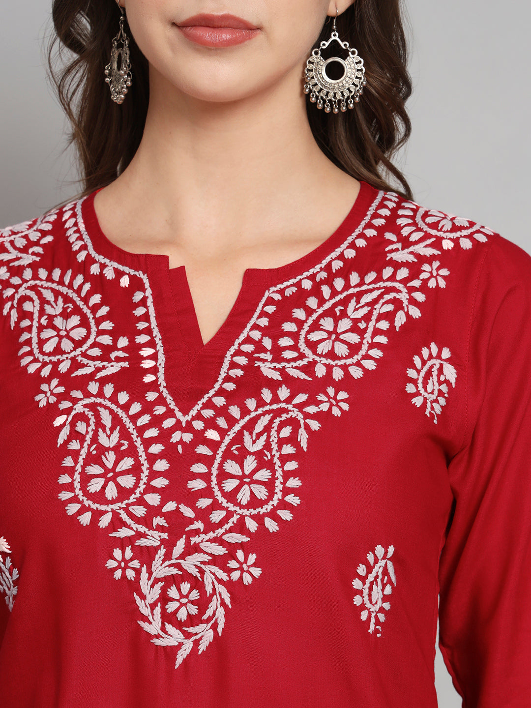 Women Hand Embroidered Chikankari Cotton Kurti PC3828