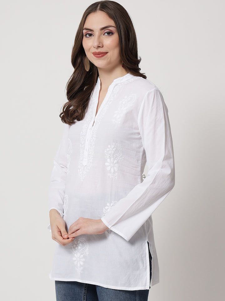 White Hand Embroidered V-Neck Chikankari Pure Cotton Chikankari Kurti-PC3328