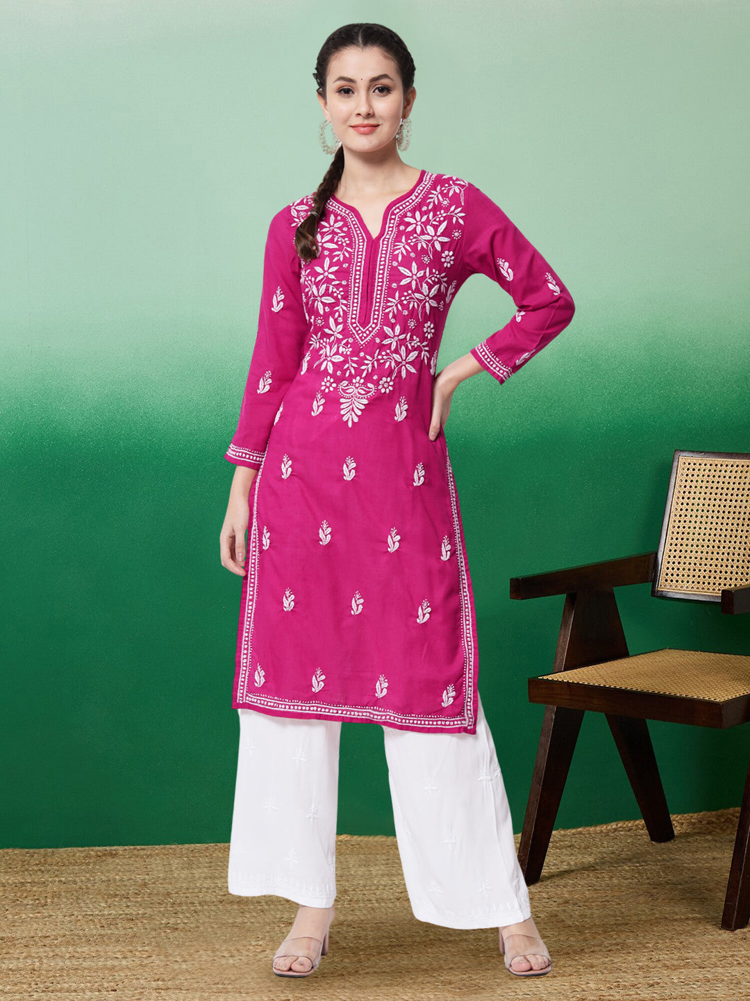 Hand Embroidered Chikankari Cotton Straight Kurta- PC3372