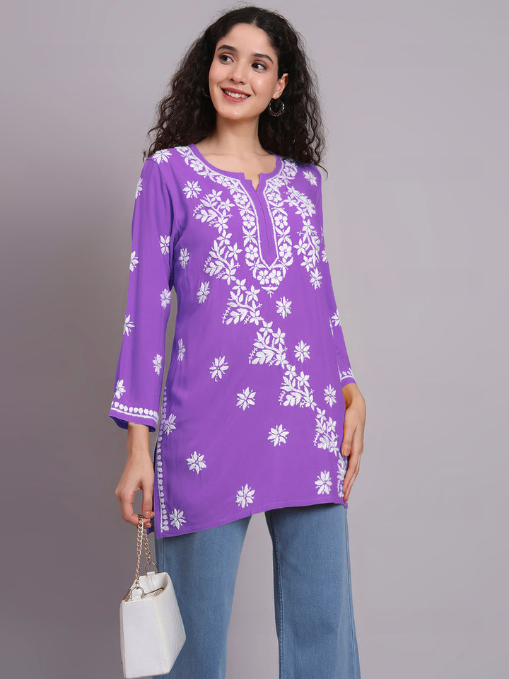 Women Hand Embroidered Chikankari Rayon Kurti PC4071