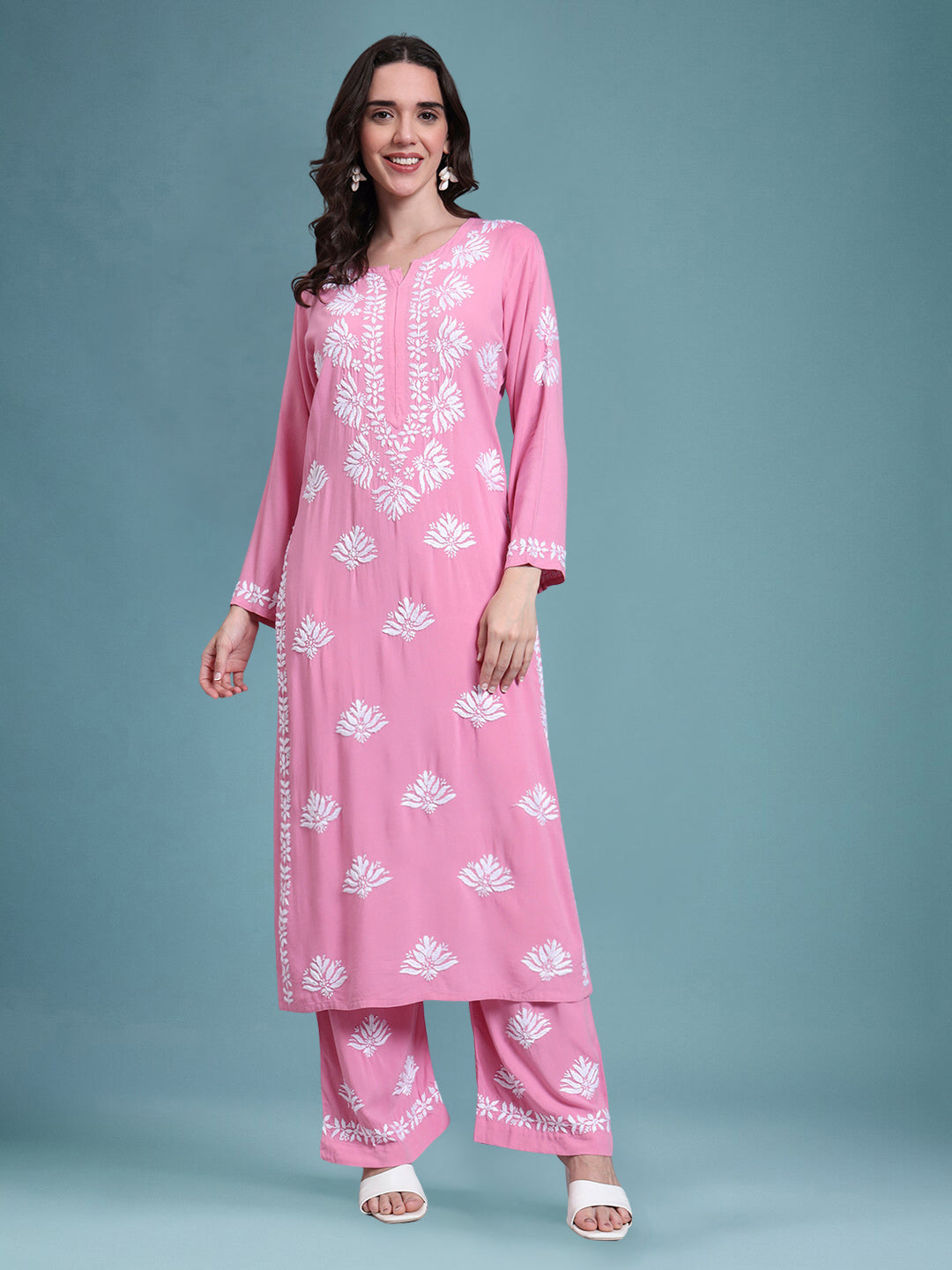 Women Hand Embroidered Chikankari Rayon kurta set PC4084KS