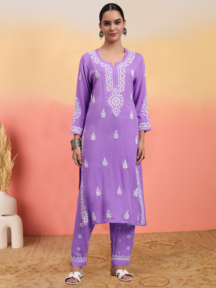 Women Hand Embroidered Chikankari Rayon kurta set PC4076KS