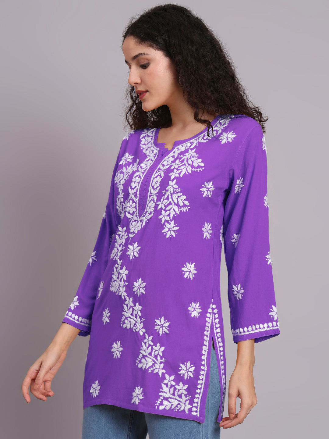 Women Hand Embroidered Chikankari Rayon Kurti PC4071