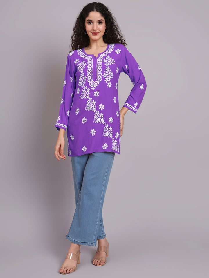 Women Hand Embroidered Chikankari Rayon Kurti PC4071