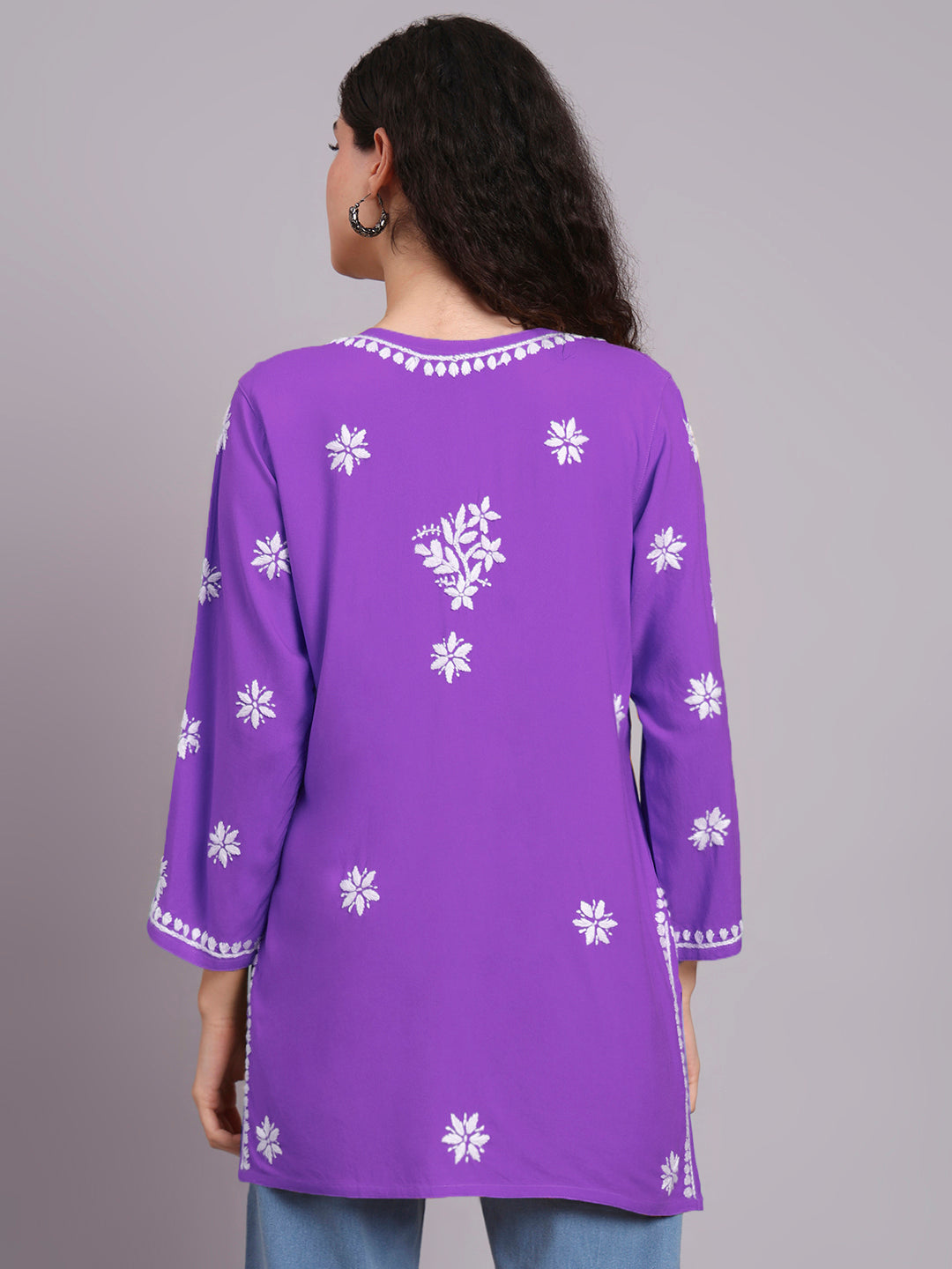Women Hand Embroidered Chikankari Rayon Kurti PC4071