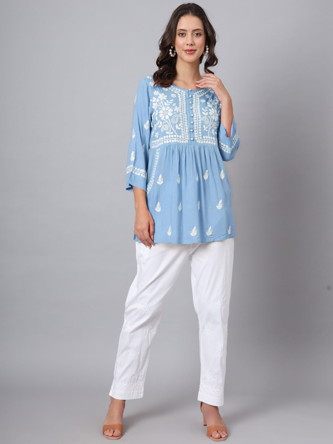 Women Hand Embroidered Rayon Chikankari Kurti PC3696