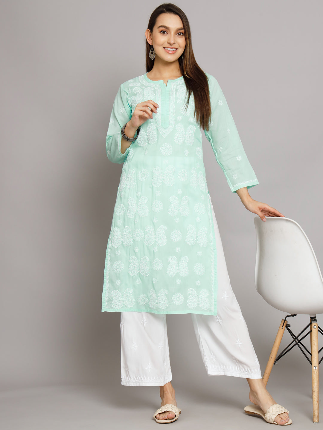 Hand Embroidered Chikankari Cotton Straight Kurta- PC3495