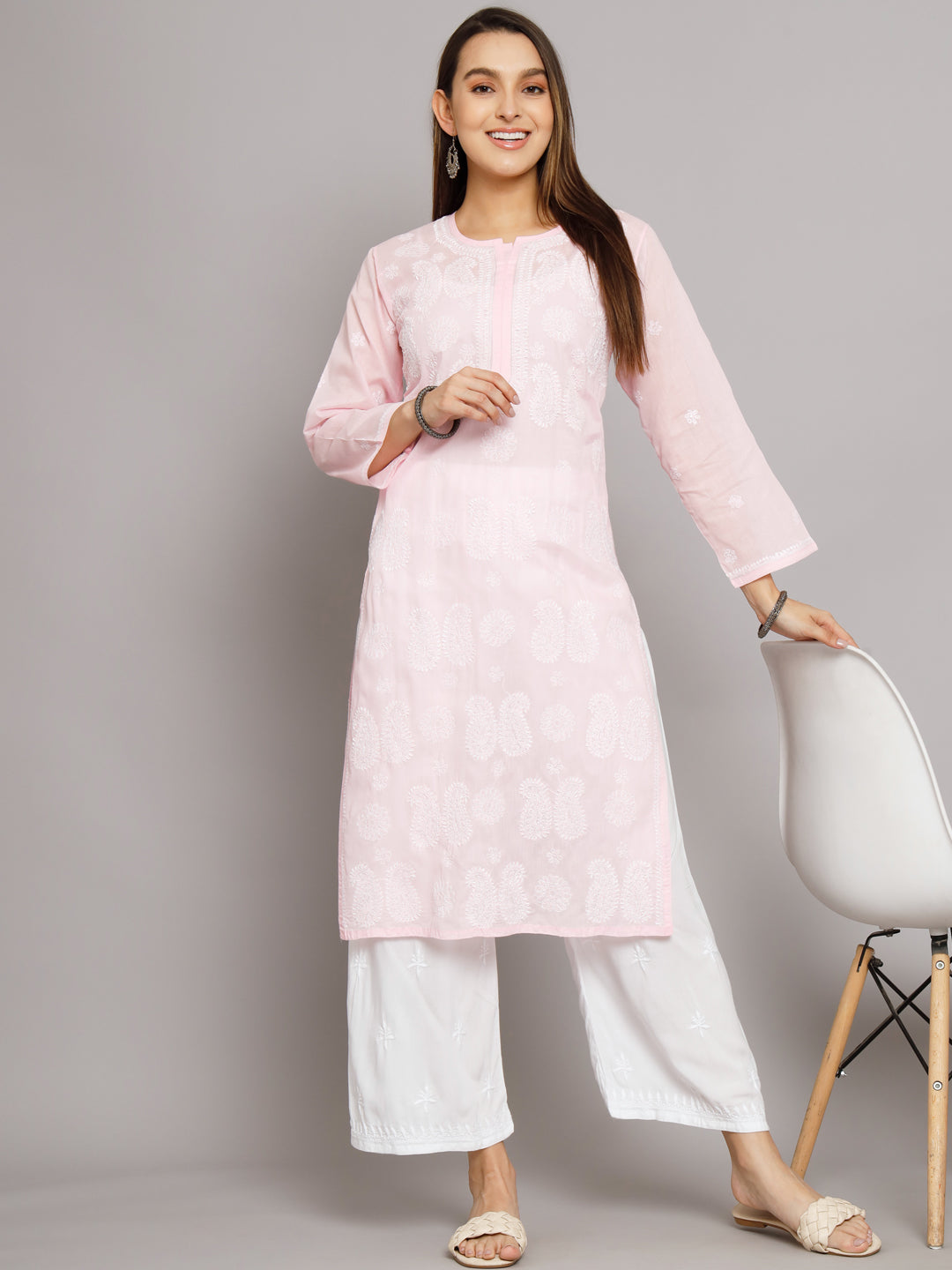 Hand Embroidered Chikankari Cotton Straight Kurta- PC3495