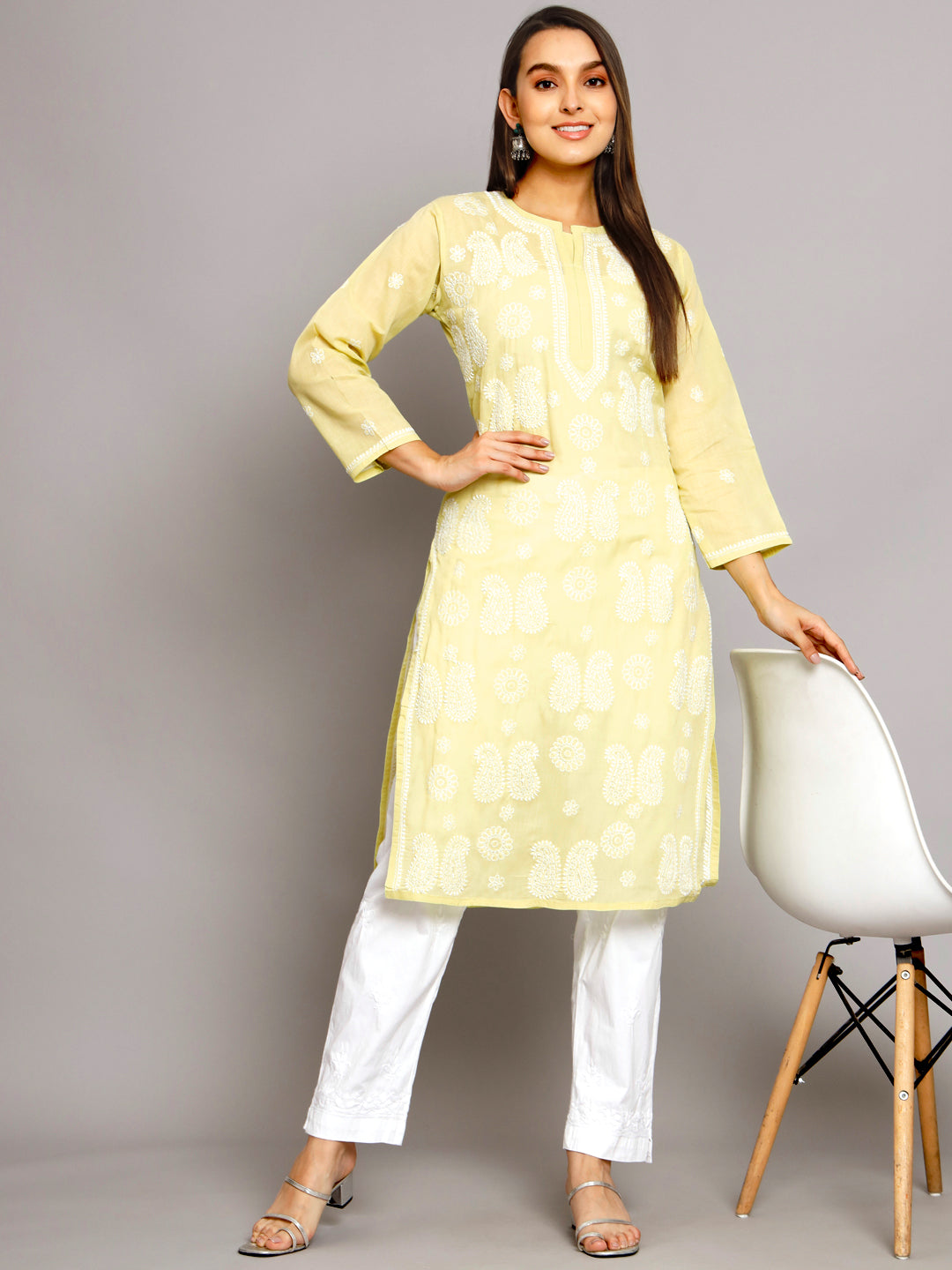 Hand Embroidered Chikankari Cotton Straight Kurta- PC3495