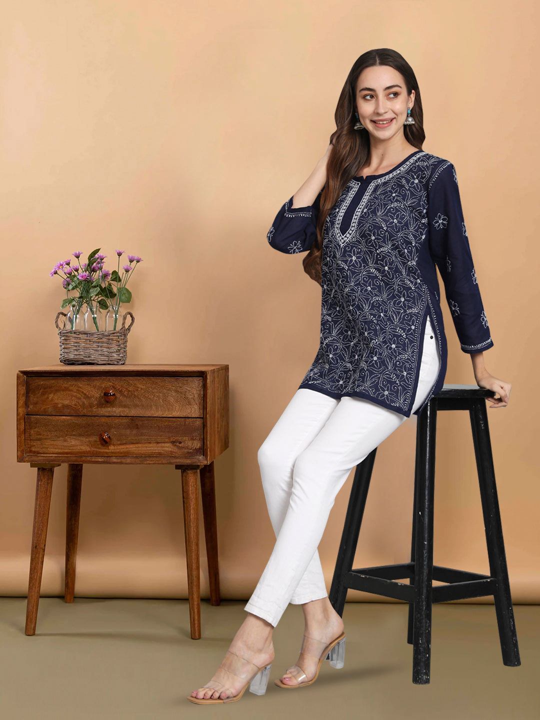 Women Hand Embroidered Chikankari Cotton Kurti PC3591