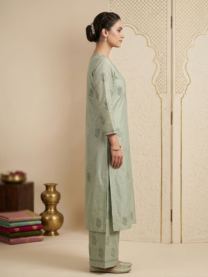 Women Hand Embroidered Chikankari Chanderi Kurta Set PC4119KS
