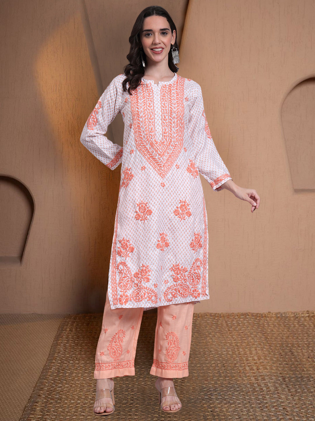 Women Hand Embroidered Chikankari Cotton kurta set PC4086KS