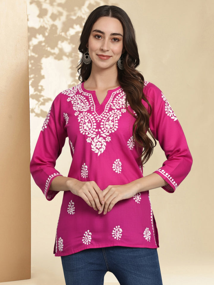 Women Hand Embroidered Chikankari Cotton Kurti PC3828