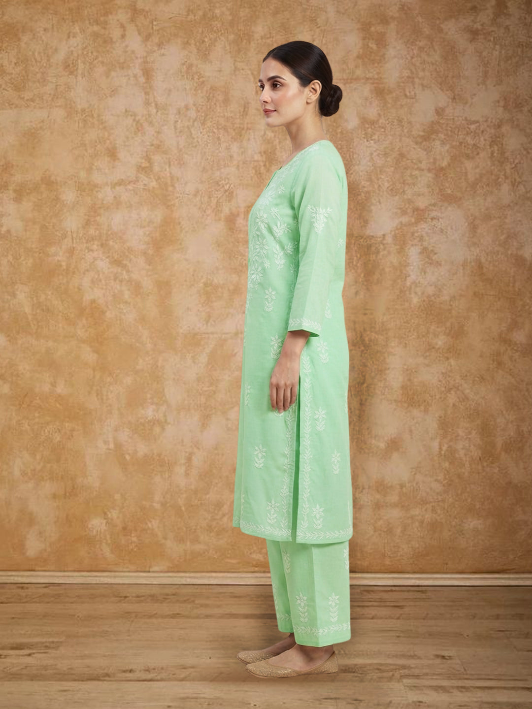 Women Hand Embroidered Chikankari Cotton Kurta Set PC4135KS Seagreen