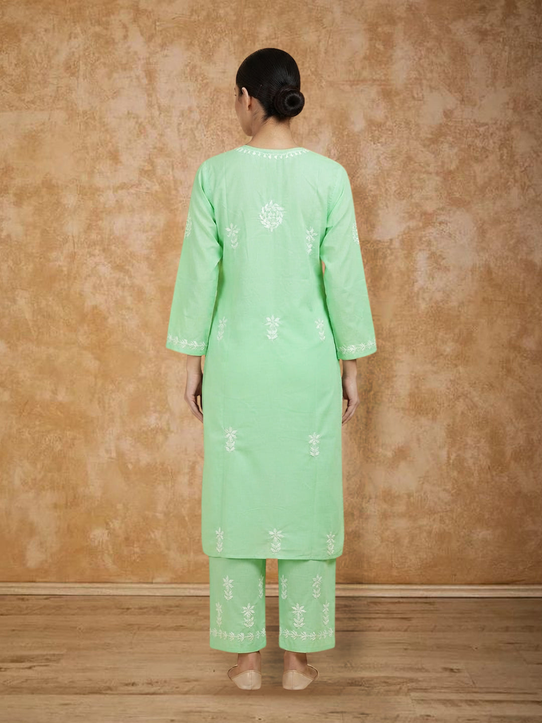 Women Hand Embroidered Chikankari Cotton Kurta Set PC4135KS Seagreen