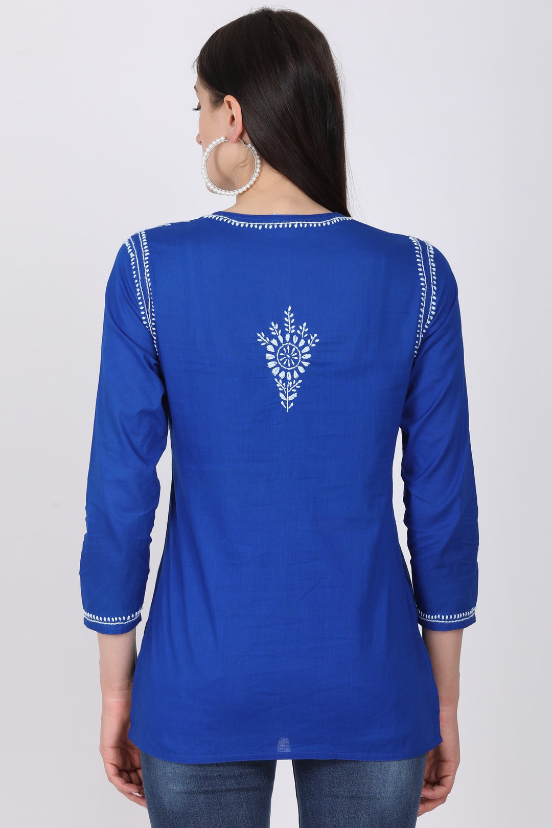 Women Hand Embroidered Chikankari Cotton Kurti SM126S