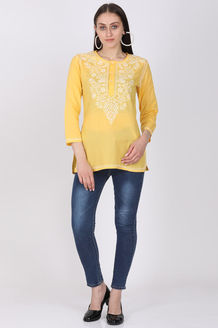 Women Hand Embroidered Chikankari Cotton Kurti SM126S