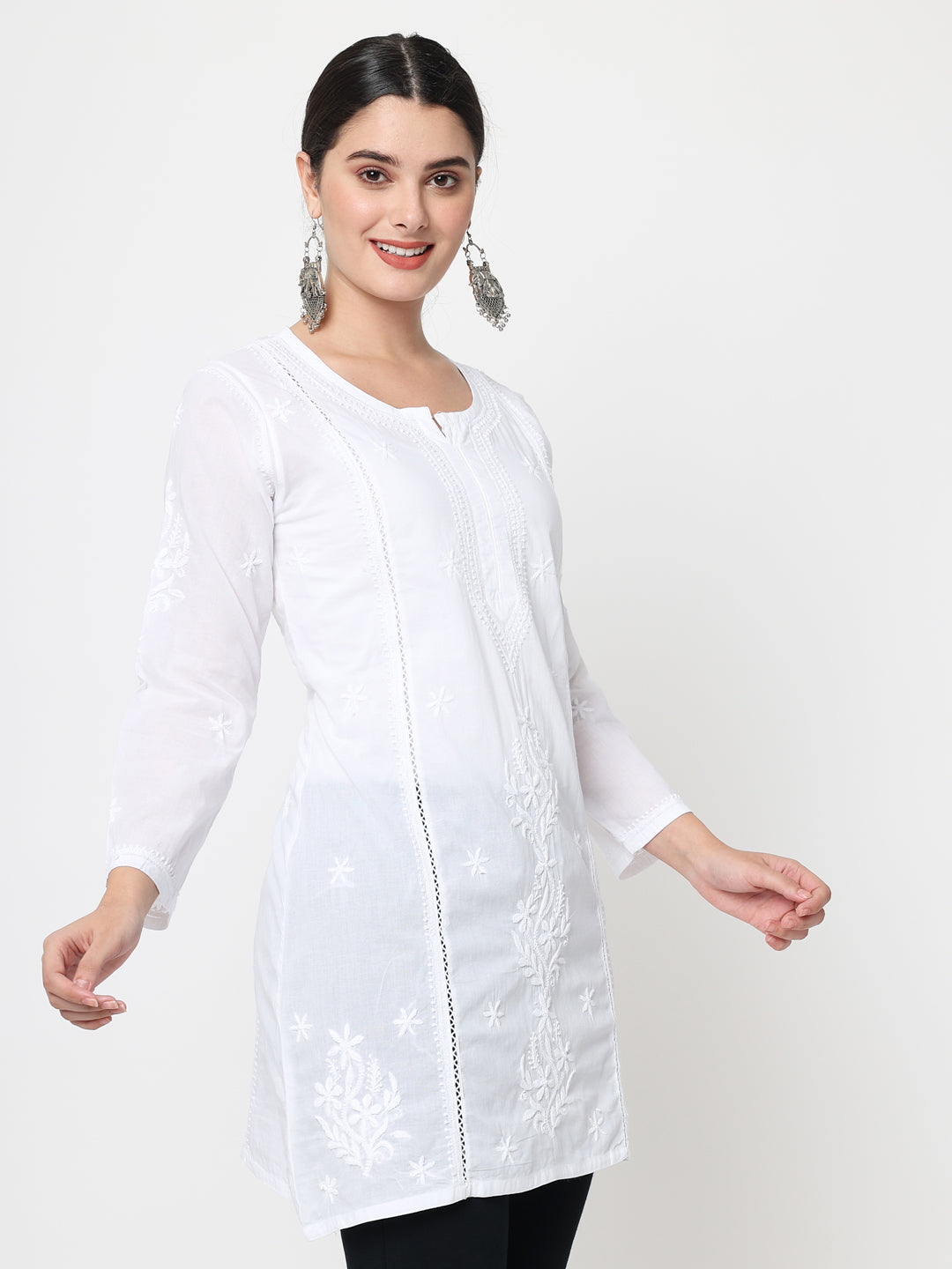 White Floral Hand Embroidered Chikankari Pure Cotton Chikankari Kurti-PC3564