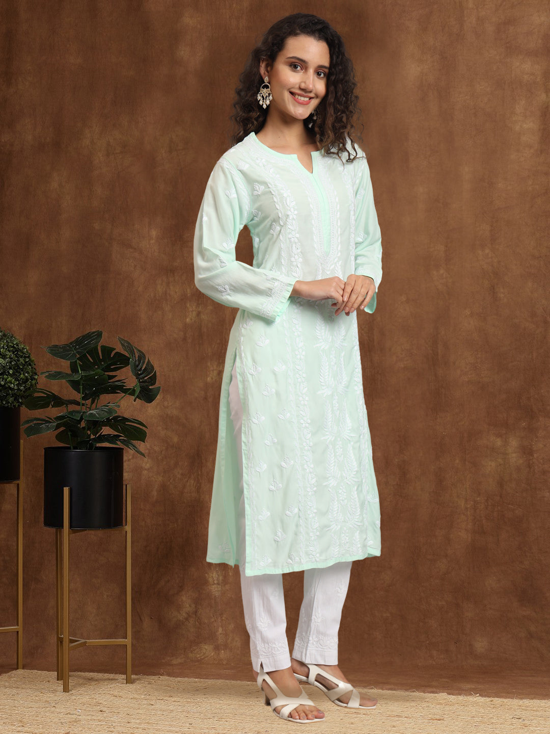 Hand Embroidered Chikankari Modal Straight Kurta- PC4052