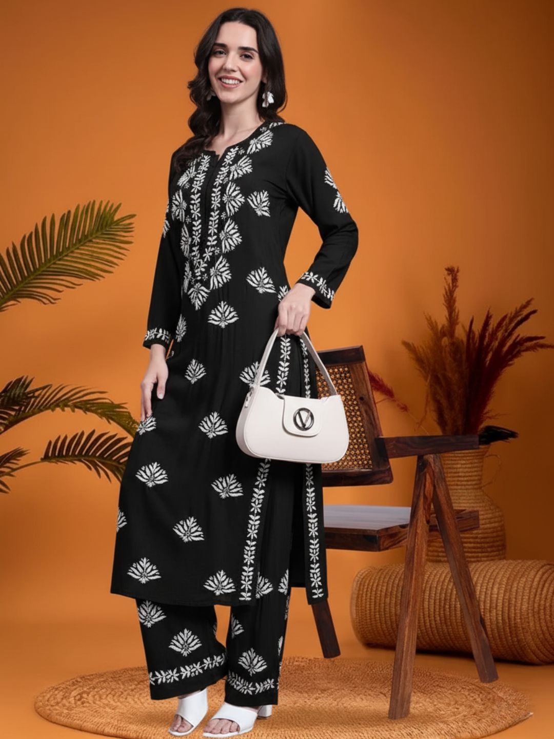 Women Hand Embroidered Chikankari Rayon kurta set PC4084KS