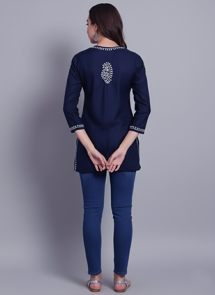Women Hand Embroidered Chikankari Cotton Kurti PC3828