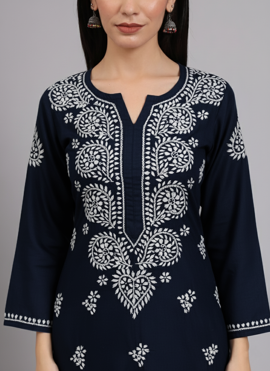 Women Hand Embroidered Lucknowi Chikankari Cotton Ethnic Motifs Kurta PC3997