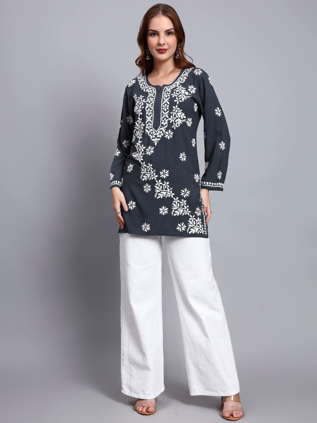 Women Hand Embroidered Chikankari Rayon Kurti PC4071